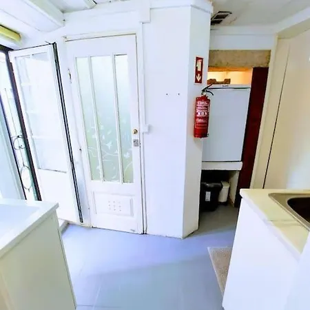 Apartment Beautiful Flat Lisbon